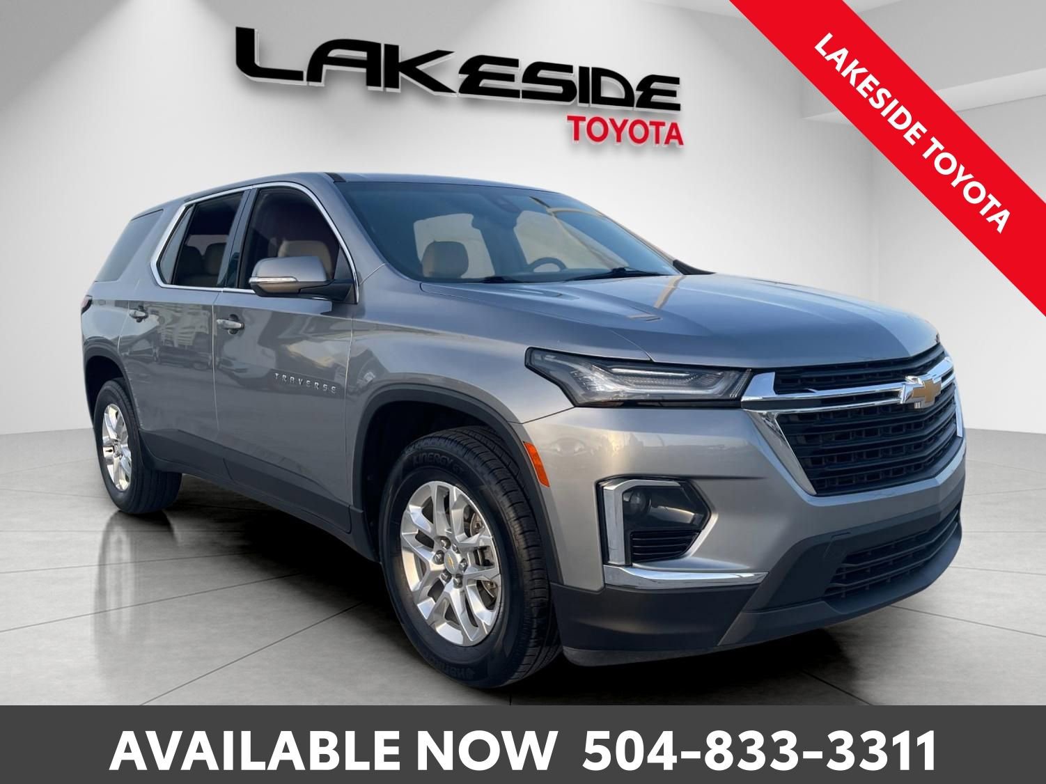 Used 2023 Chevrolet Traverse LS w/ Safety Package image 7