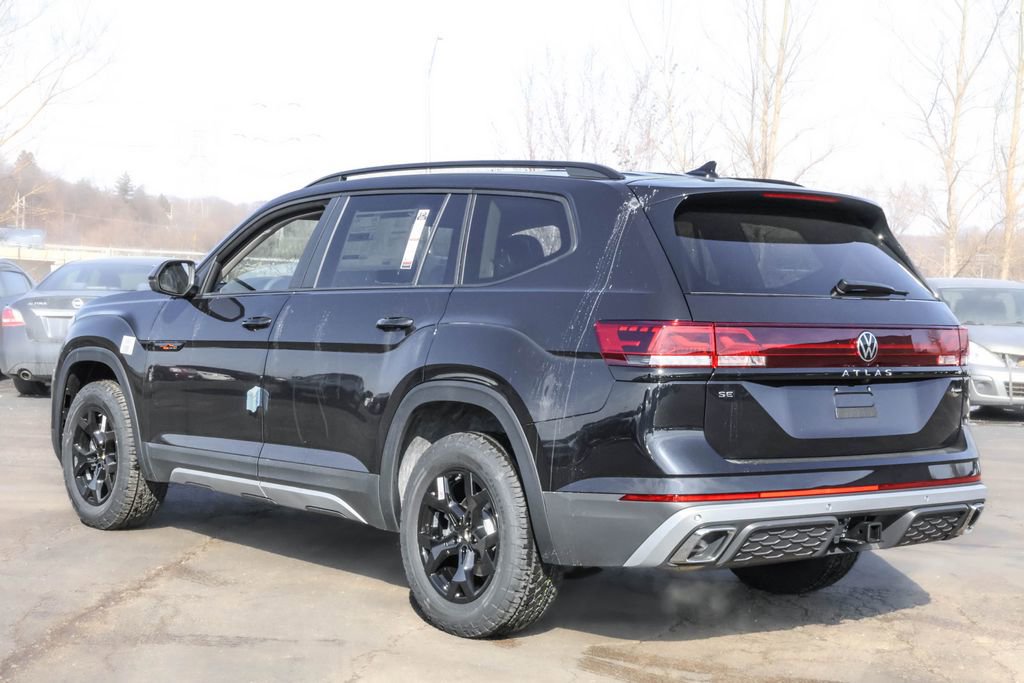 New 2026 Volkswagen Atlas Peak Edition image 6
