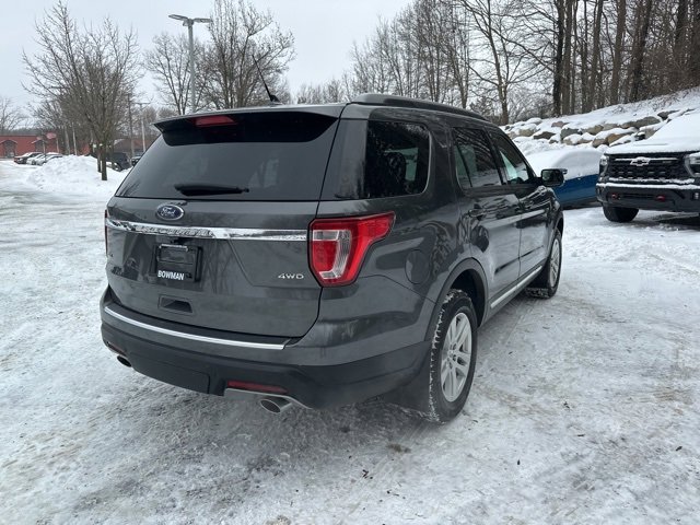 Used 2018 Ford Explorer XLT w/ Equipment Group 202A image 5