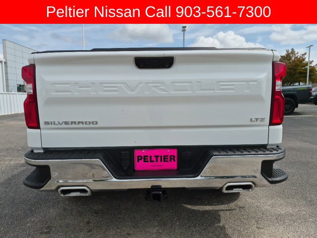 Used 2024 Chevrolet Silverado 1500 LTZ AWD/4WD image 4