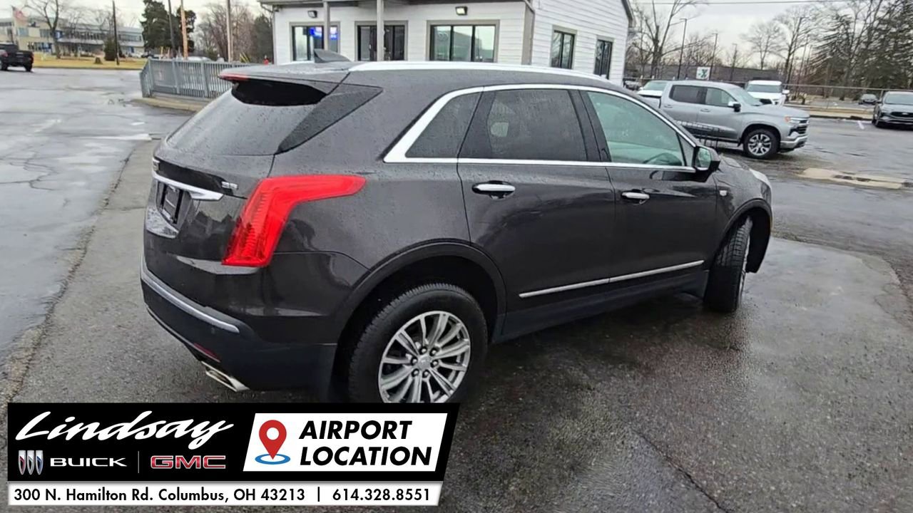 Used 2018 Cadillac XT5 Luxury w/ Driver Awareness Package image 9