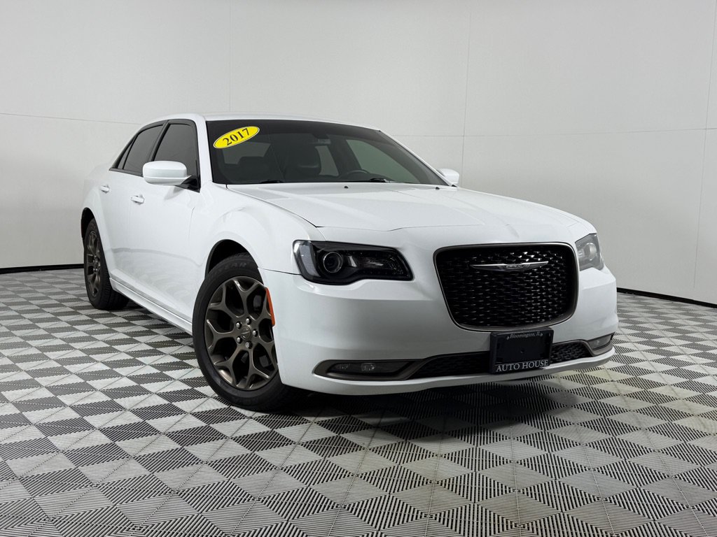 Used 2017 Chrysler 300 S AWD/4WD image 2