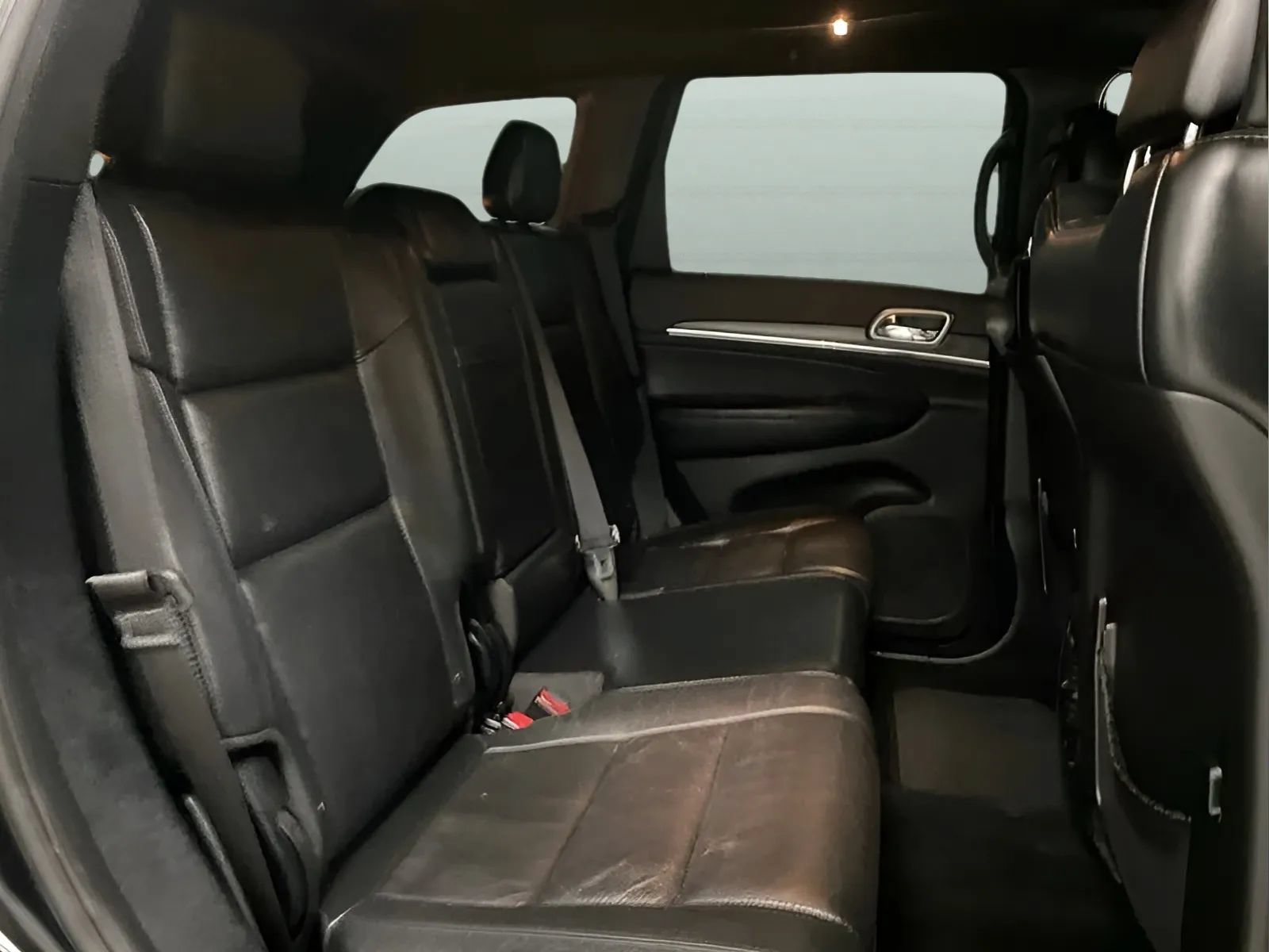 Used 2018 Jeep Grand Cherokee Limited RWD image 13