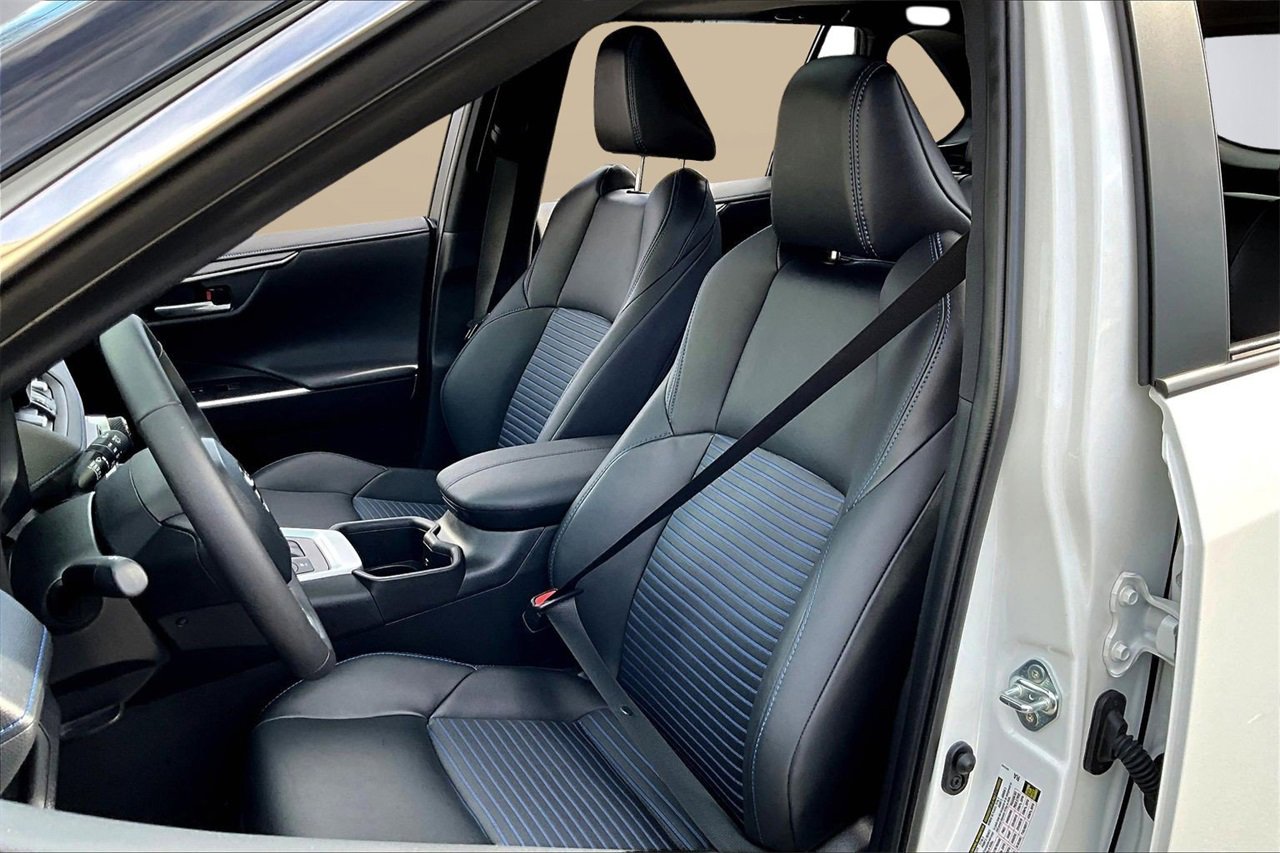 Used 2024 Toyota RAV4 XSE image 20