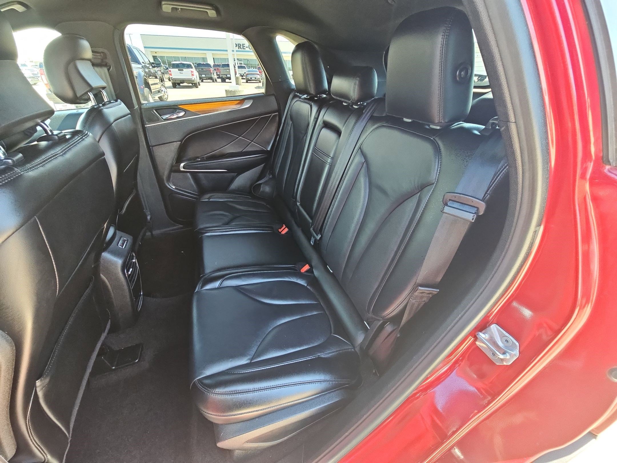 Used 2019 Lincoln MKC Select w/ Select Plus Package image 27