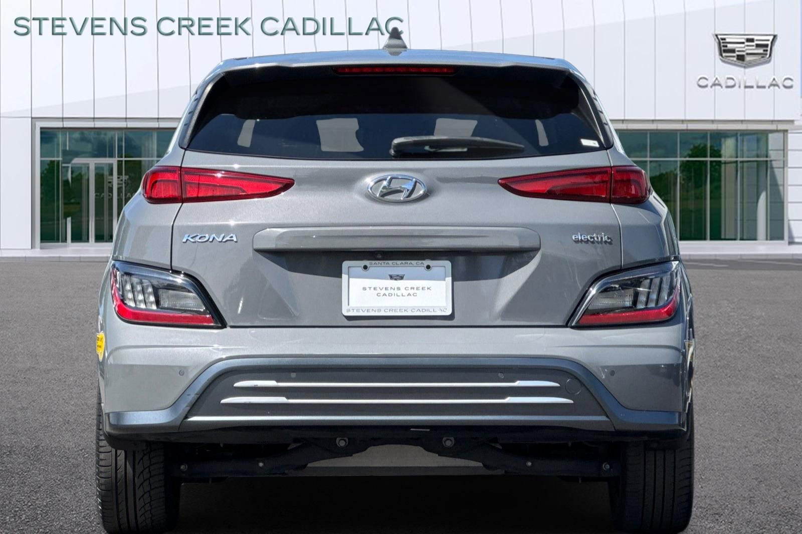 Used 2022 Hyundai Kona Limited image 4