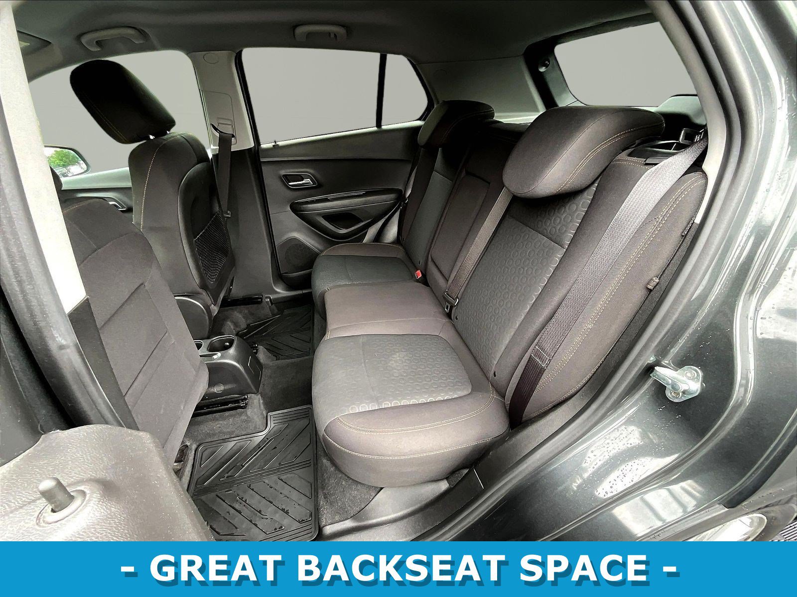 Used 2020 Chevrolet Trax LS w/ Tint and Cruise Package FWD image 21