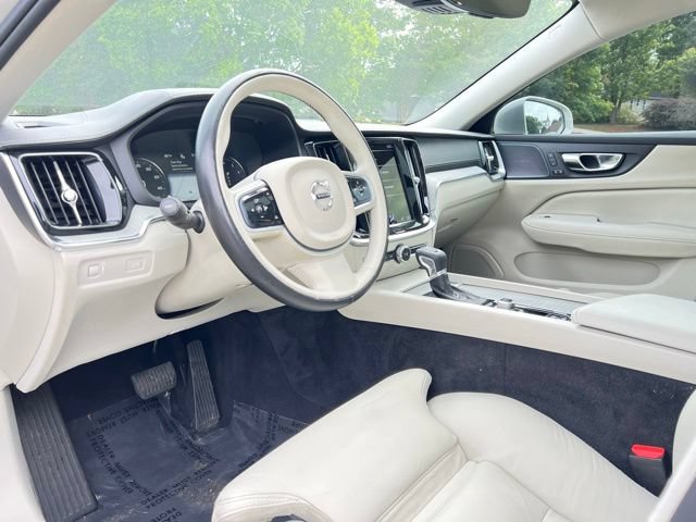 Used 2021 Volvo S60 T5 Inscription AWD/4WD image 10
