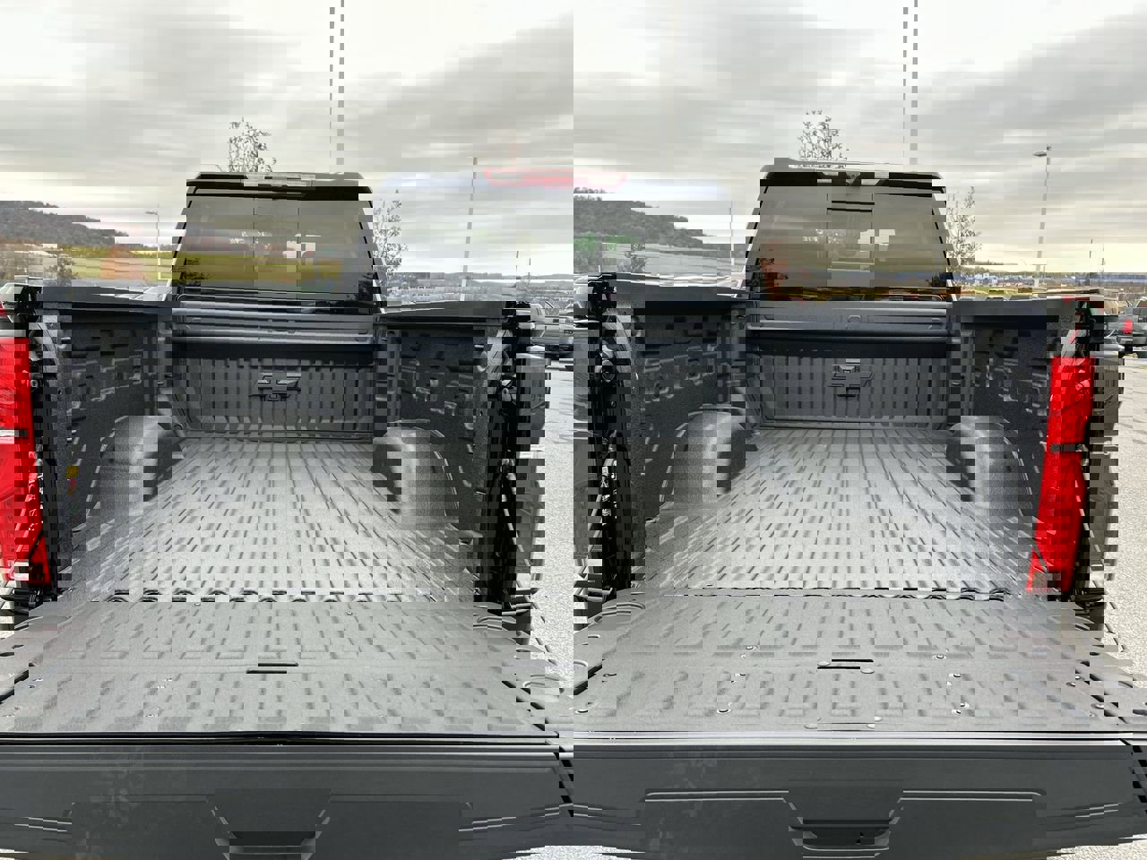 New 2026 Chevrolet Silverado 3500 High Country w/ Technology Package image 9