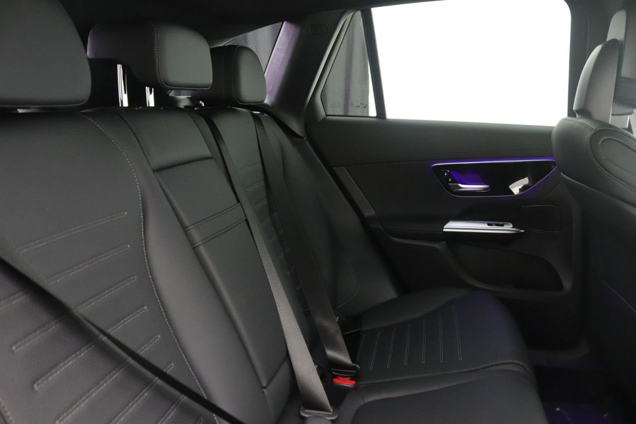 New 2026 Mercedes-Benz GLC 300 image 10