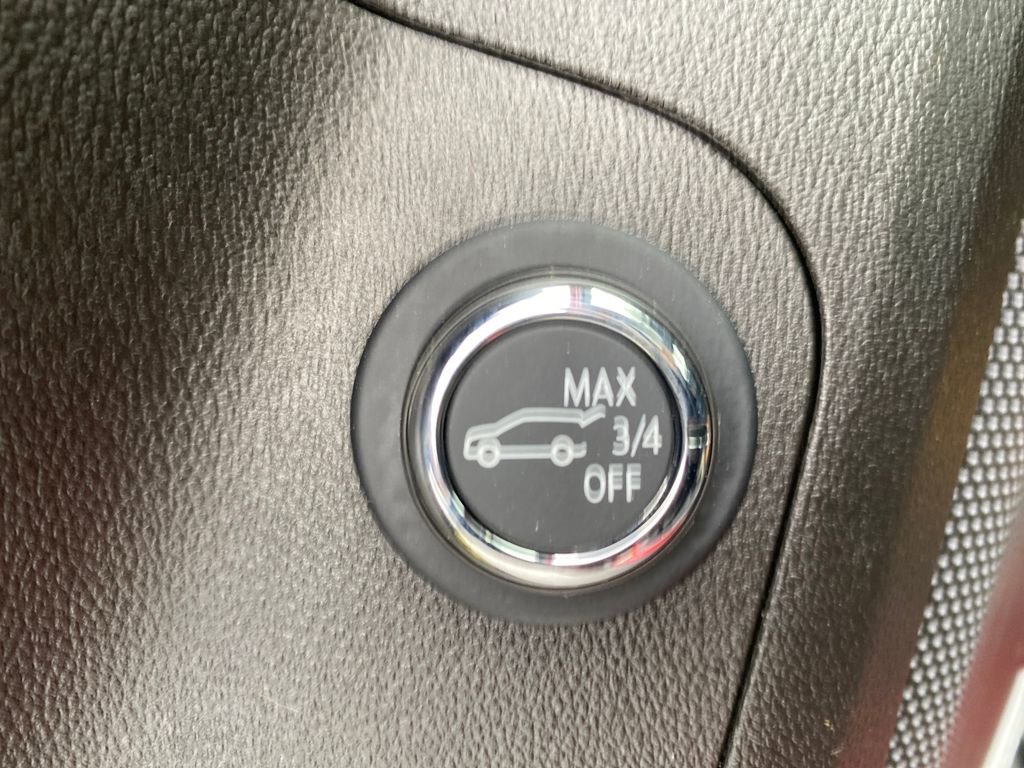 Used 2023 GMC Acadia AT4 w/ Technology Package image 53