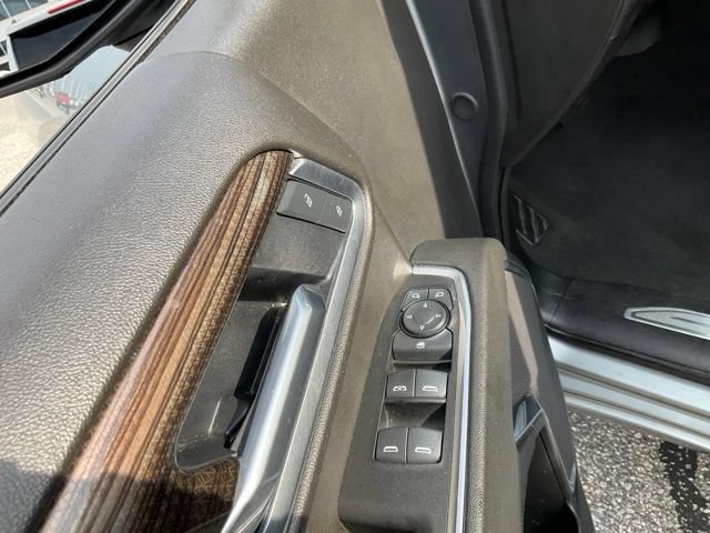Used 2025 Chevrolet Silverado 1500 LT AWD/4WD image 8