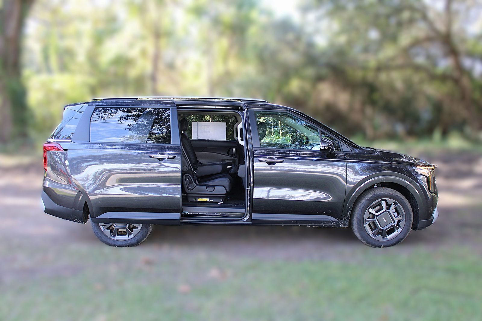 New 2026 Kia Carnival EX image 6