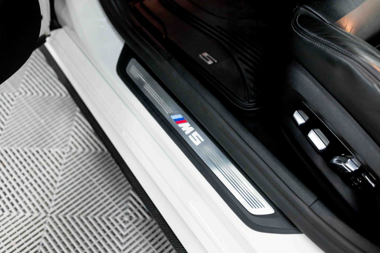 Used 2021 BMW M5 AWD/4WD image 43