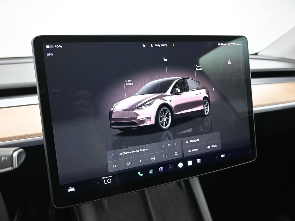 Used 2024 Tesla Model Y Long Range image 11