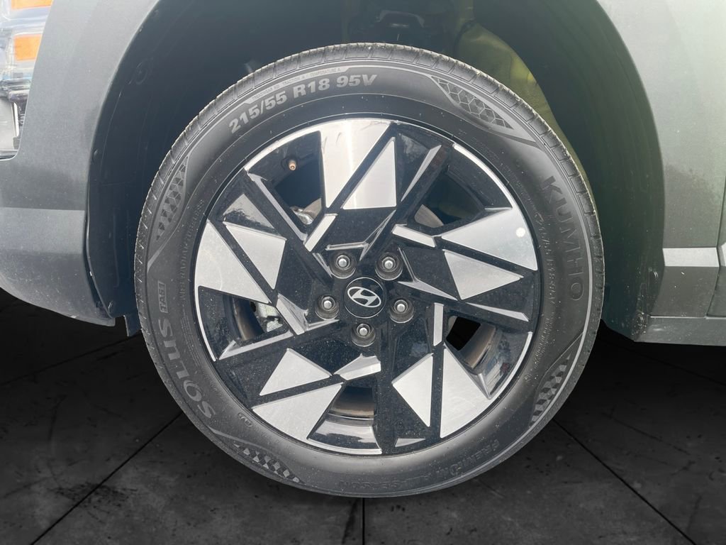Used 2025 Hyundai Kona SEL AWD/4WD image 14