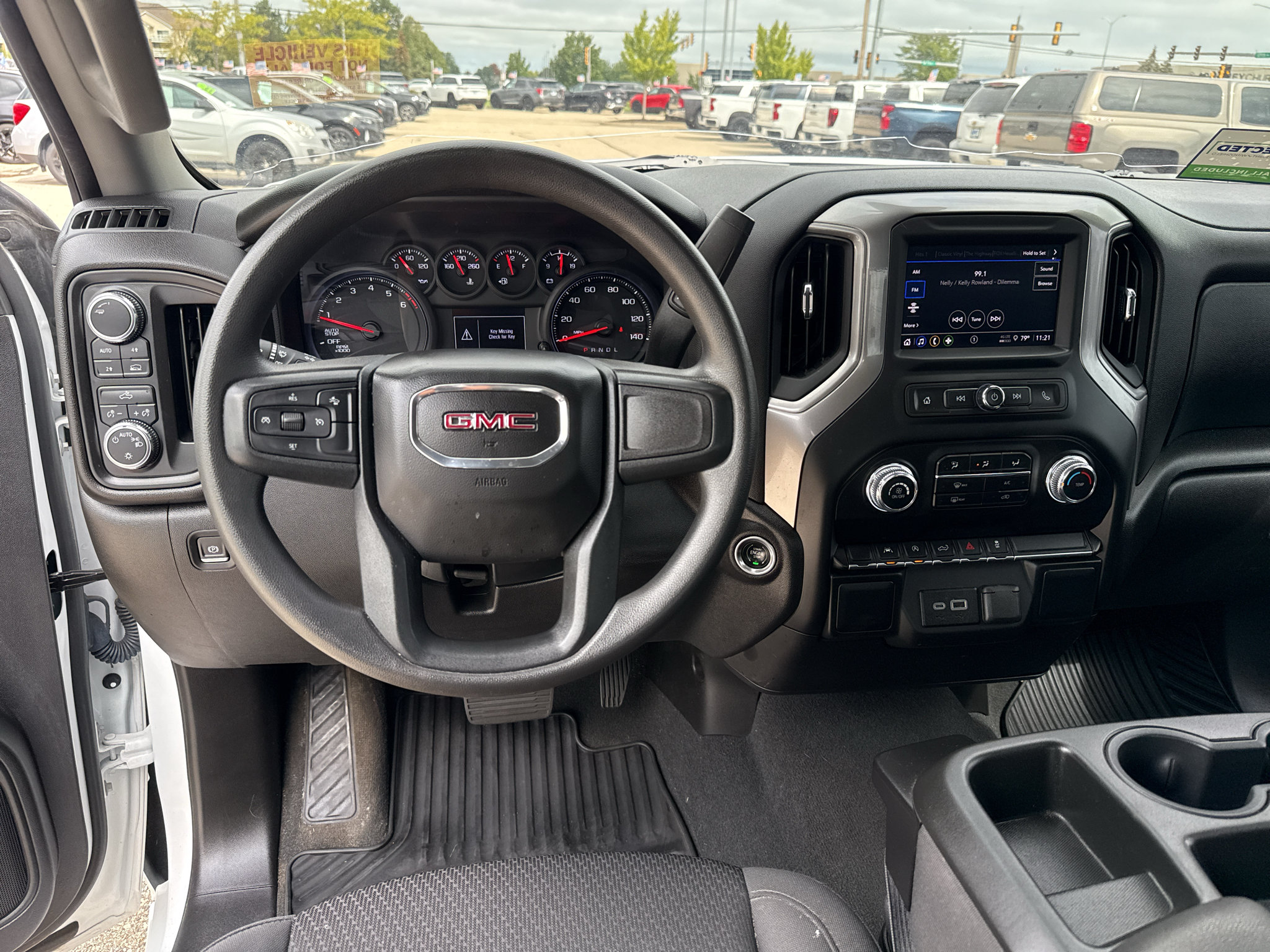 Used 2024 GMC Sierra 1500 Pro w/ Graphite Edition AWD/4WD image 14