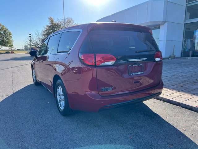New 2027 Chrysler Pacifica LX FWD image 8