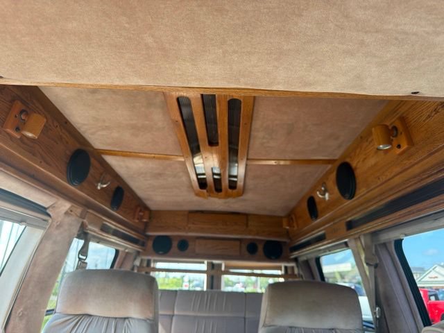 Used 1995 Ford E-150 and Econoline 150 RWD image 16