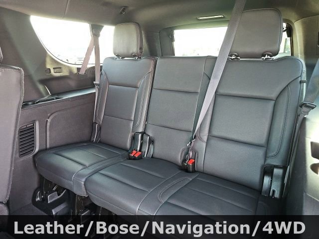 Used 2023 Chevrolet Suburban LT image 30