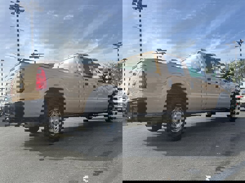 Used 2011 Ford F350 XL image 6