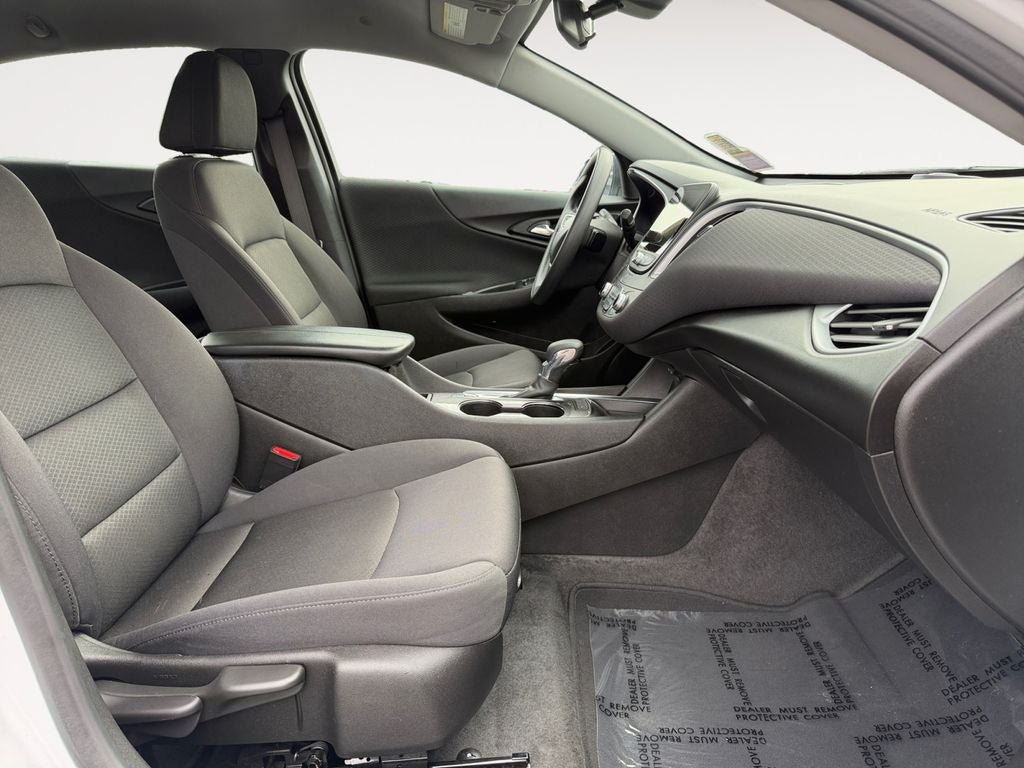 Used 2024 Chevrolet Malibu LT FWD image 24