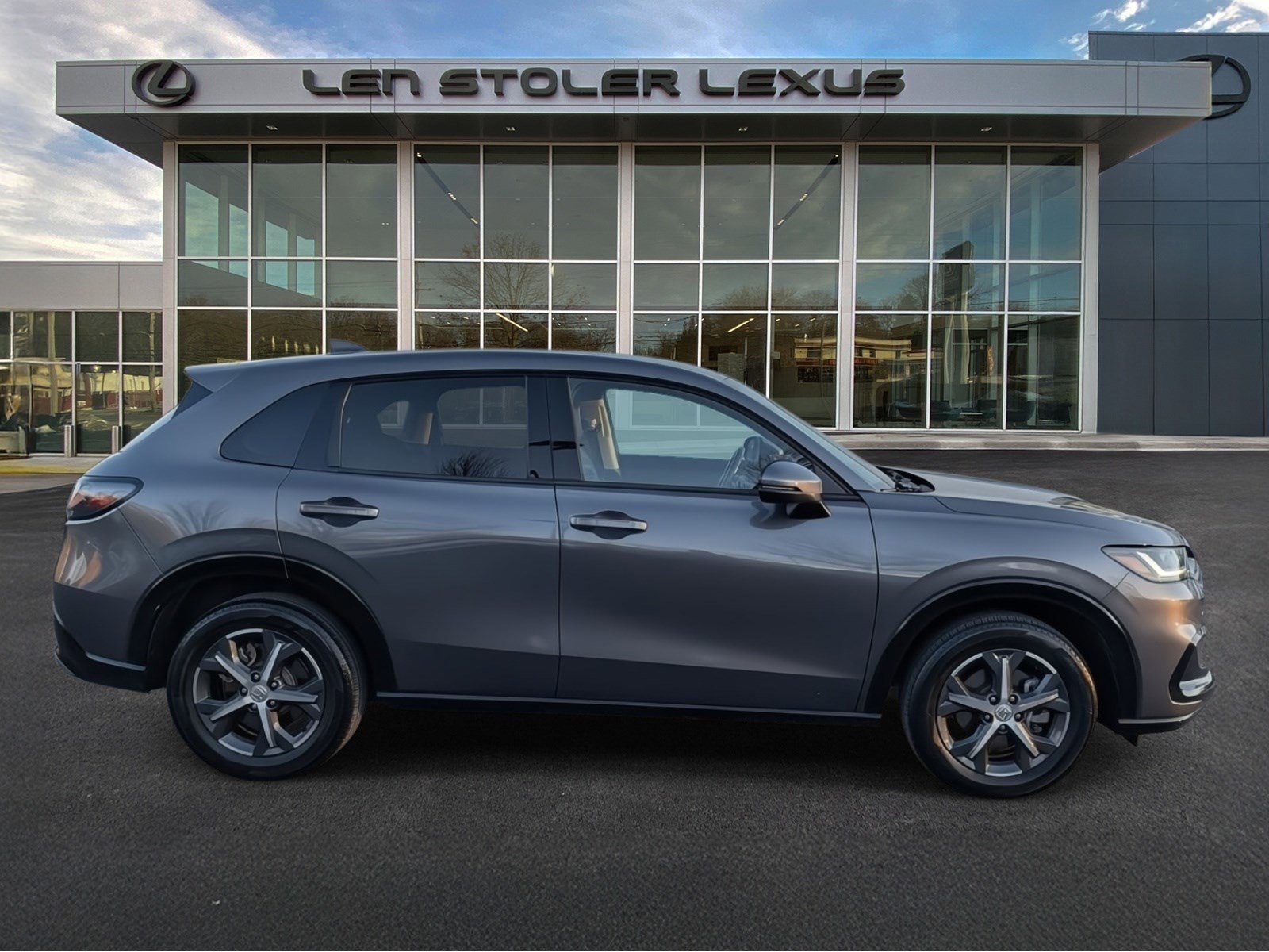 Used 2023 Honda HR-V EX-L video 2