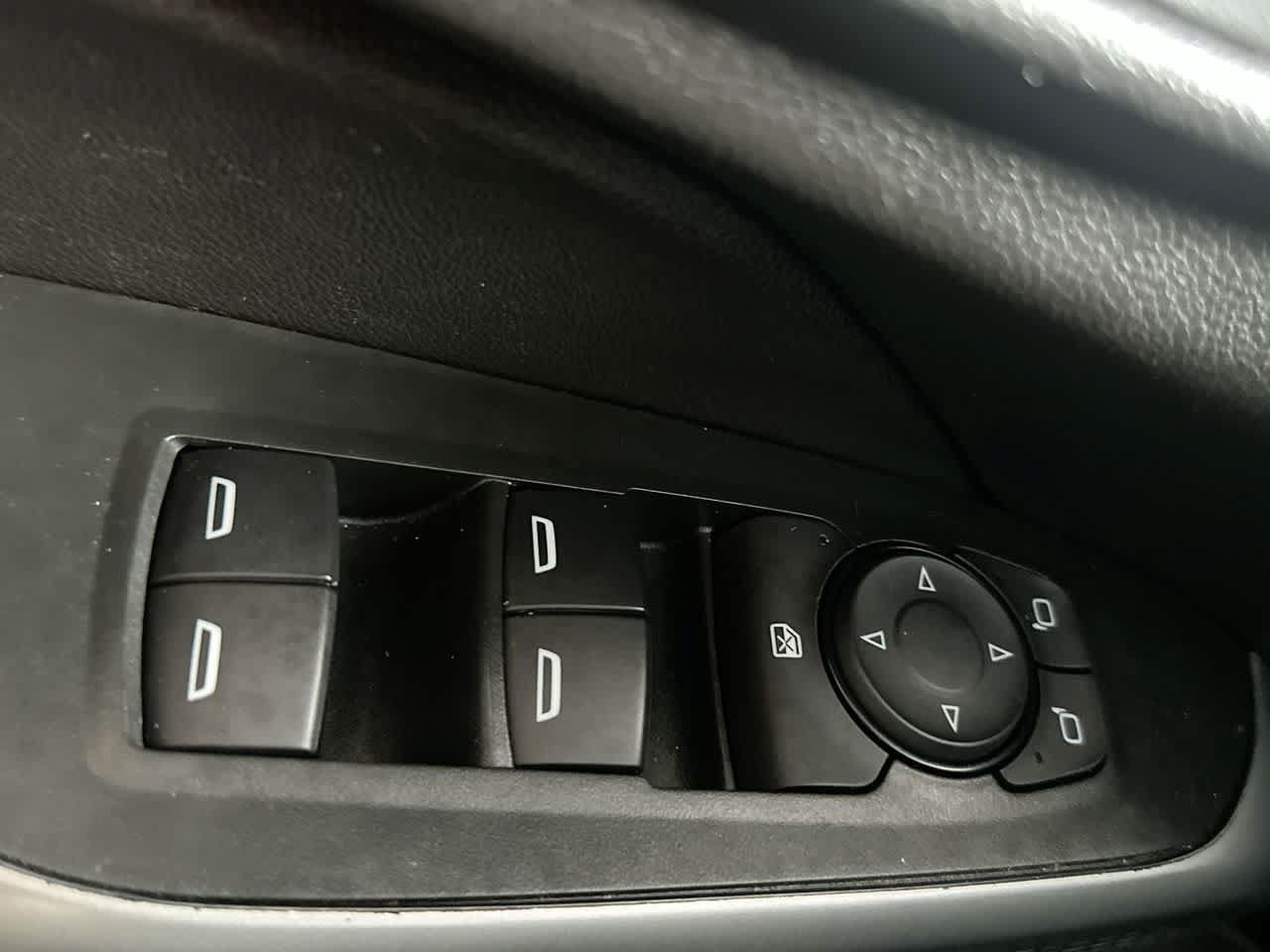 Used 2025 Chevrolet Trax LS FWD image 17
