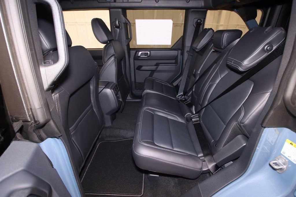 New 2025 Ford Bronco Outer Banks image 12