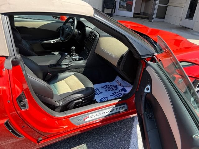 Used 2013 Chevrolet Corvette 427 w/ 1SC Preferred Equipment Group RWD image 34