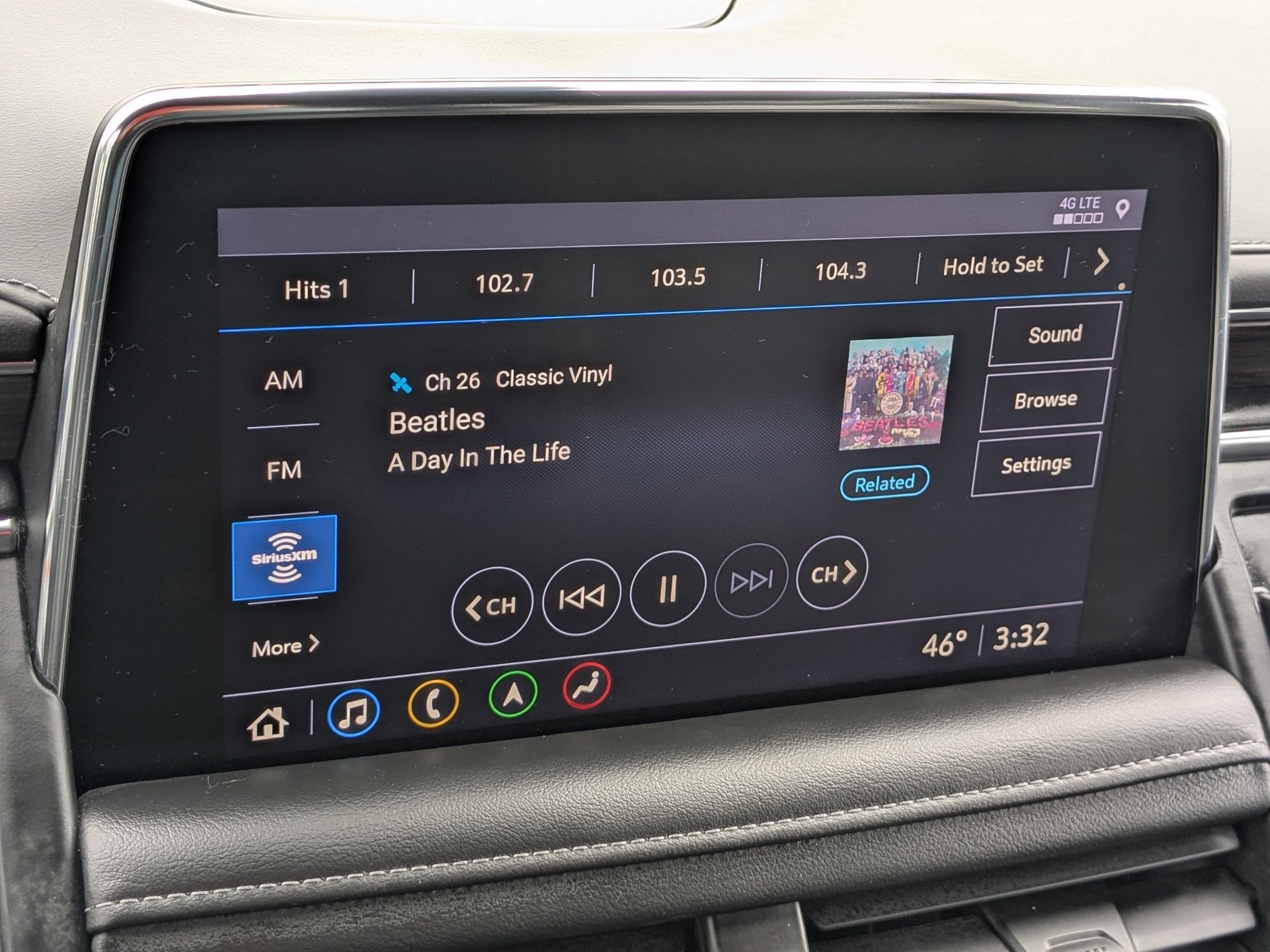 Used 2021 Chevrolet Tahoe Z71 w/ Rear Media and Nav Package image 19