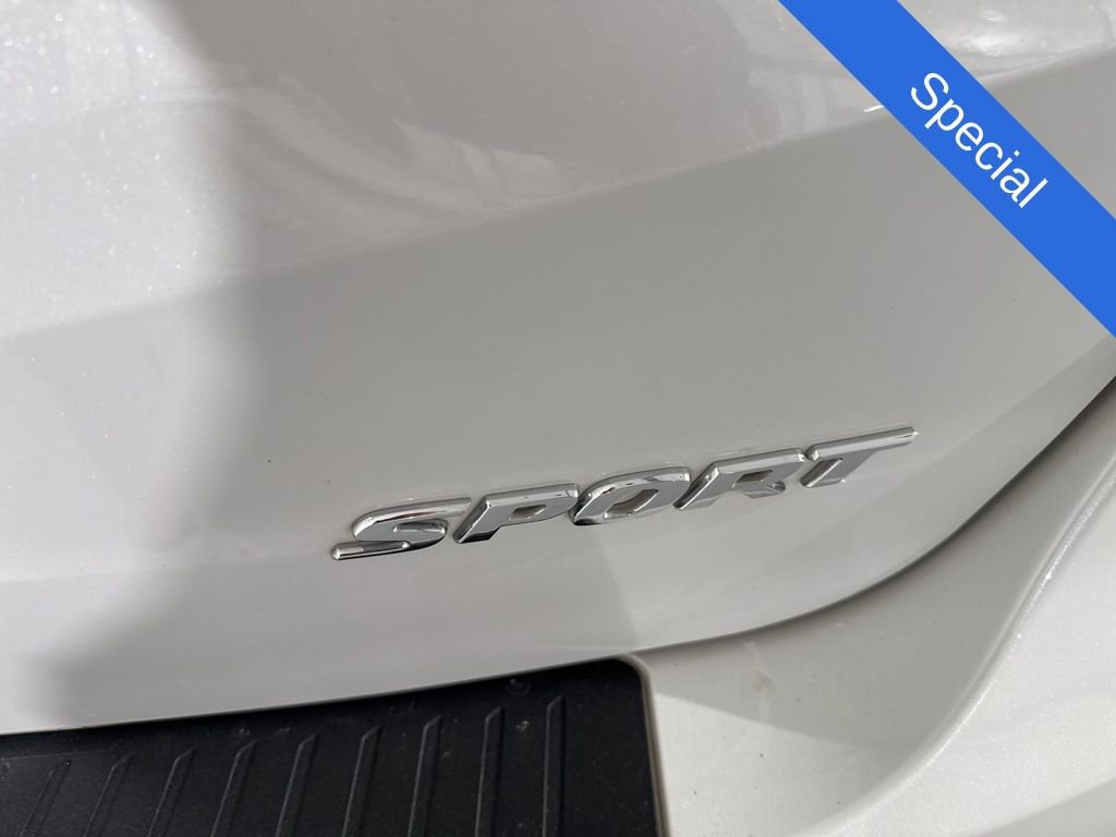 Used 2023 Honda Odyssey Sport image 9