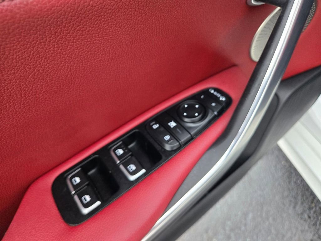 Used 2021 Kia Stinger GT-Line w/ Sun & Sound Package RWD image 24