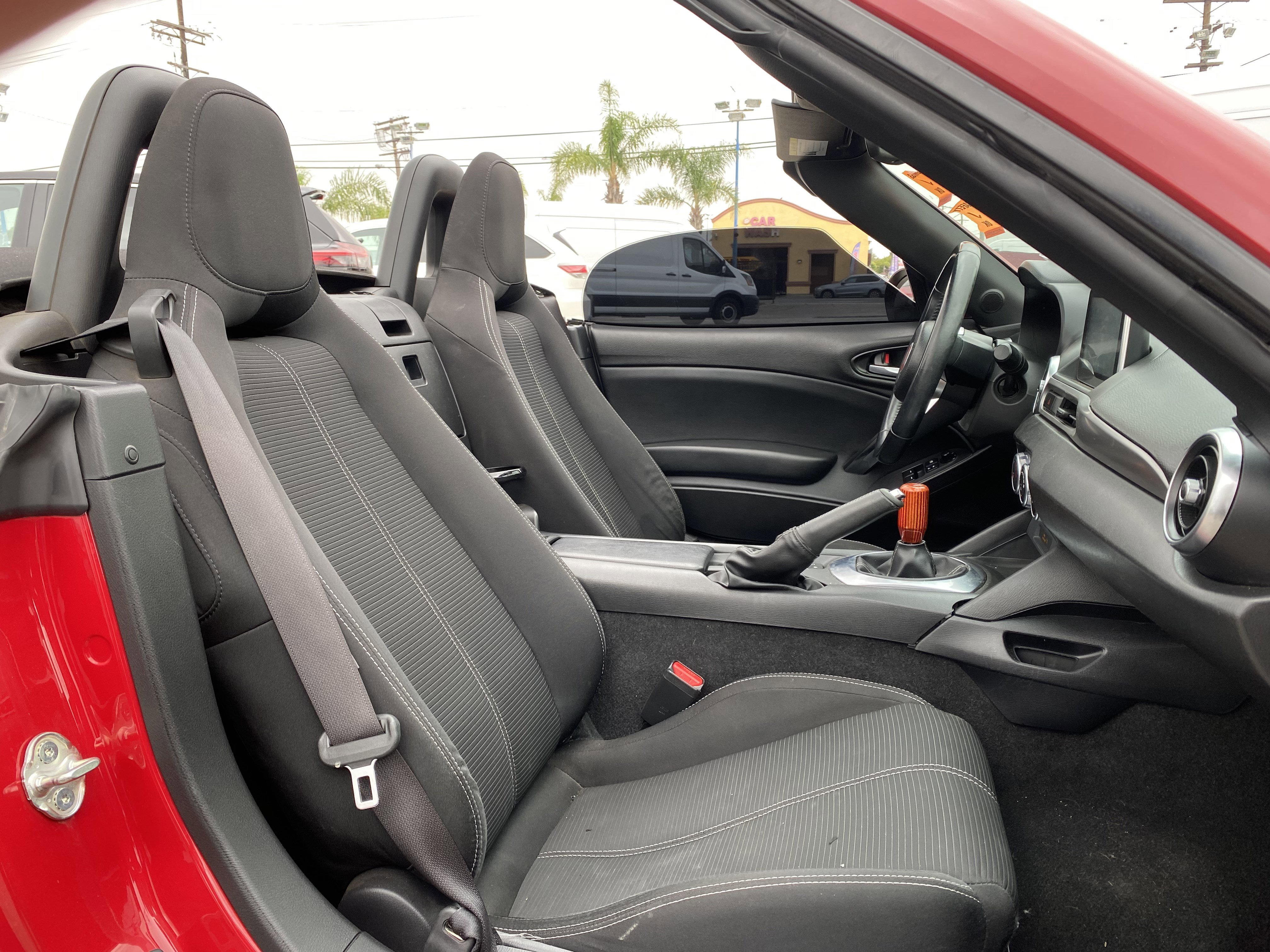 Used 2018 FIAT 124 Spider Classica w/ Technology & Siriusxm Group image 18