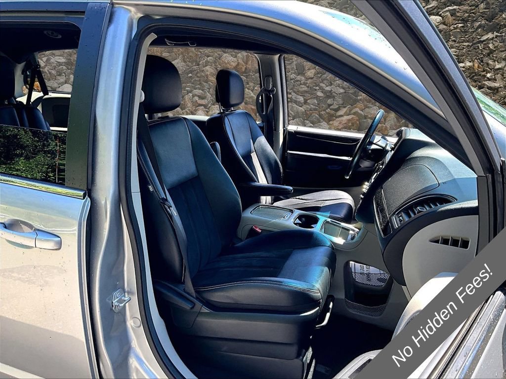 Used 2018 Dodge Grand Caravan SXT FWD image 7