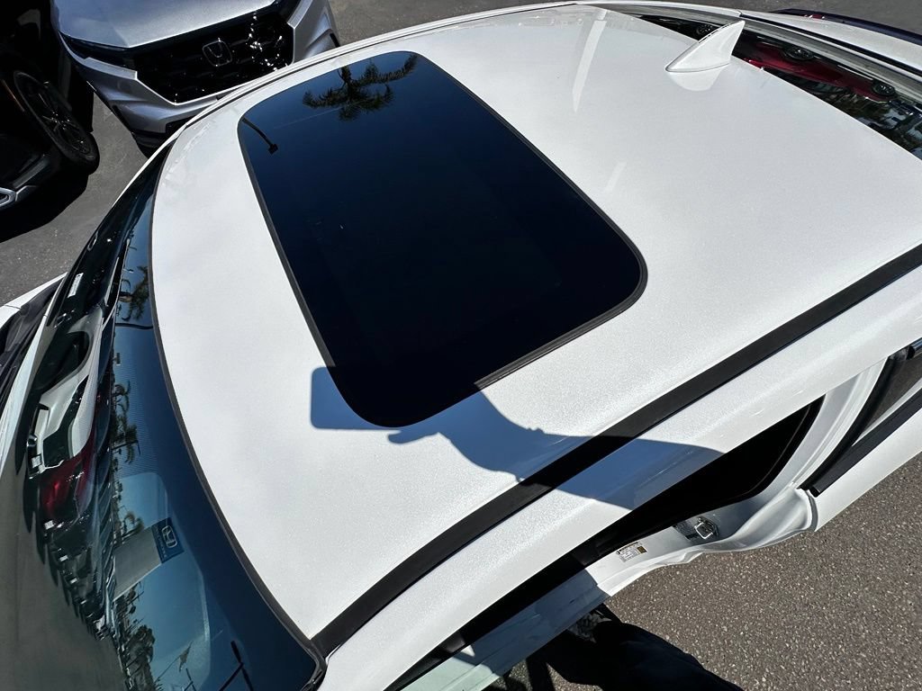Used 2019 Honda Civic Touring image 19