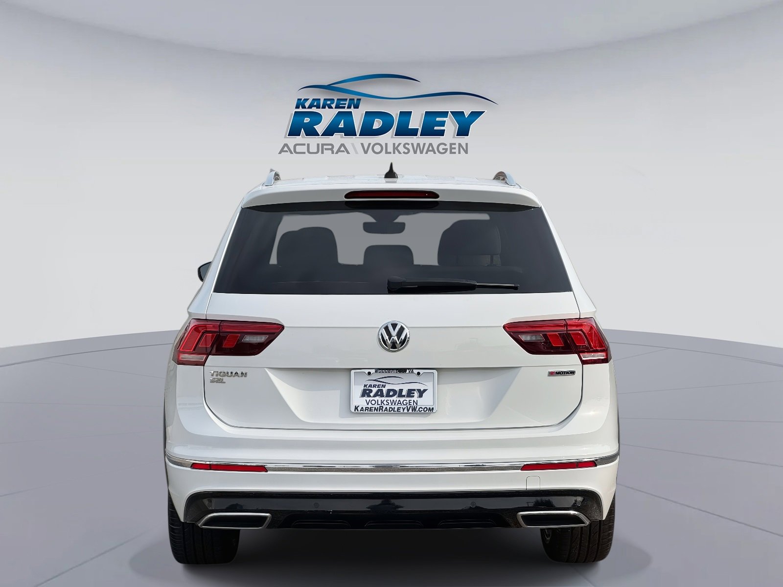 Certified 2021 Volkswagen Tiguan SEL Premium R-Line image 3