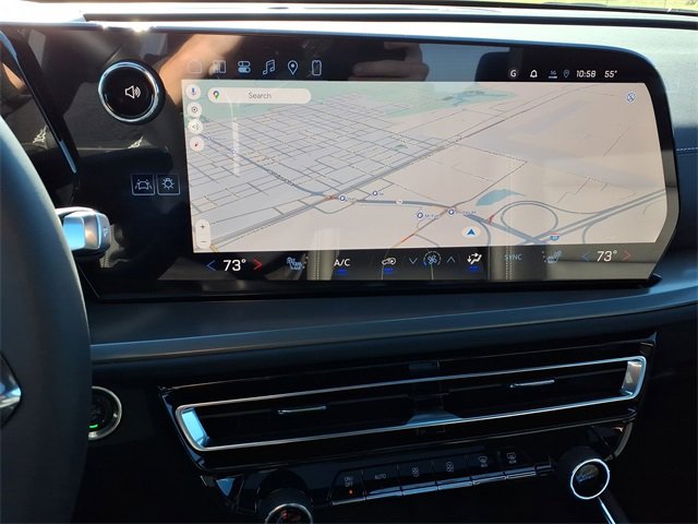 New 2026 Chevrolet Traverse LT w/ Sun and Wheel Package image 14