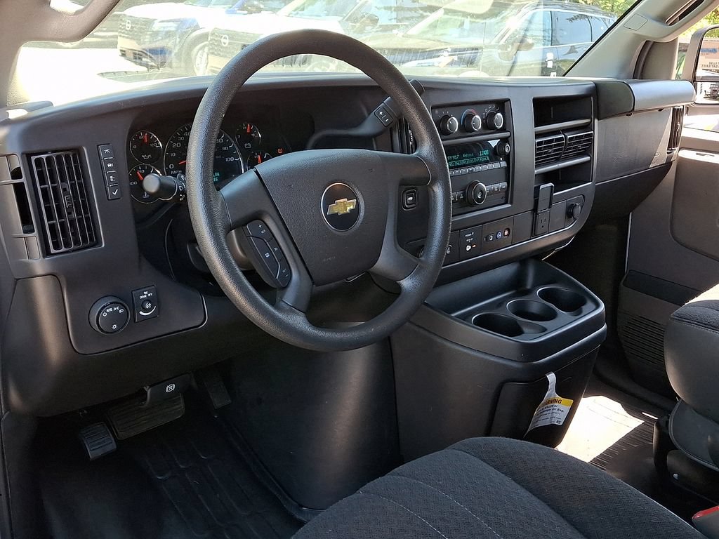 Used 2024 Chevrolet Express 2500 w/ Driver Convenience Package RWD image 26