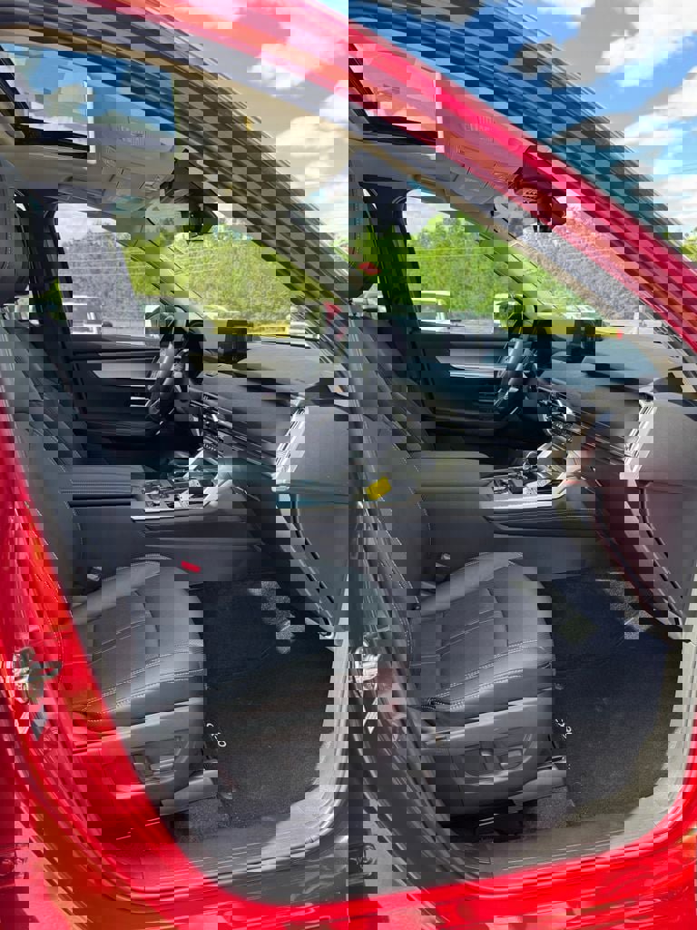 Used 2025 MAZDA CX-90 3.3 Turbo w/ Preferred Package image 9