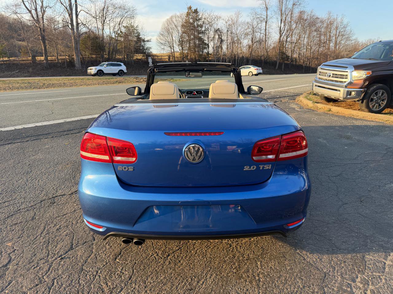 Used 2012 Volkswagen Eos Komfort FWD image 6