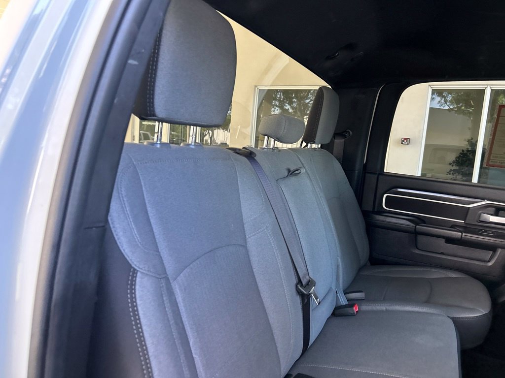 Used 2024 RAM 3500 Big Horn AWD/4WD image 33