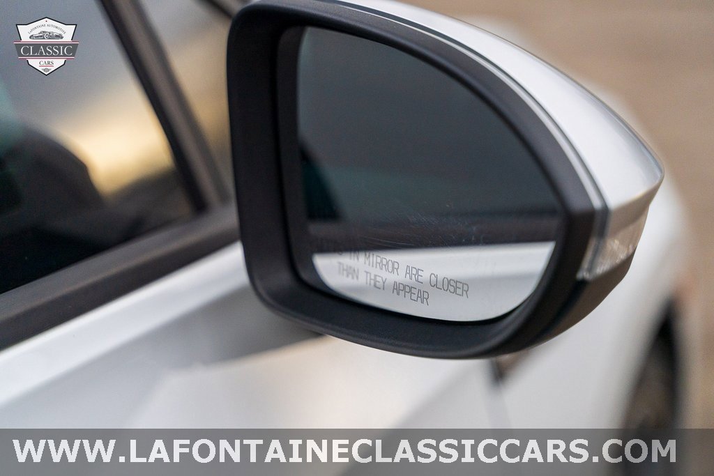 Used 2022 Volkswagen Golf R image 42