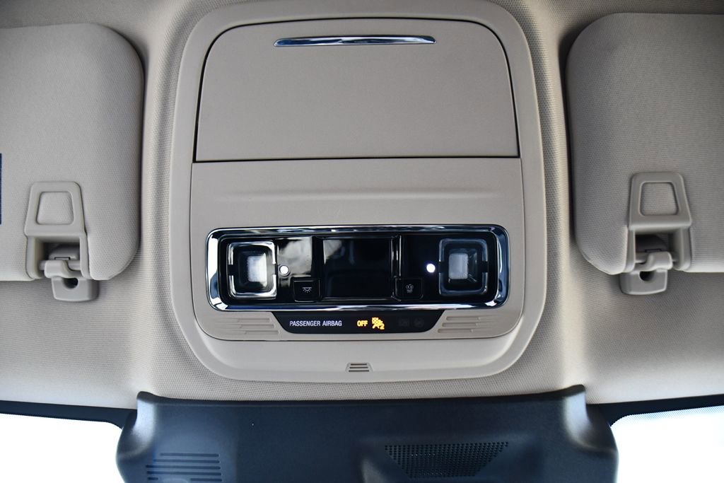 Used 2024 Lincoln Corsair Premiere image 27