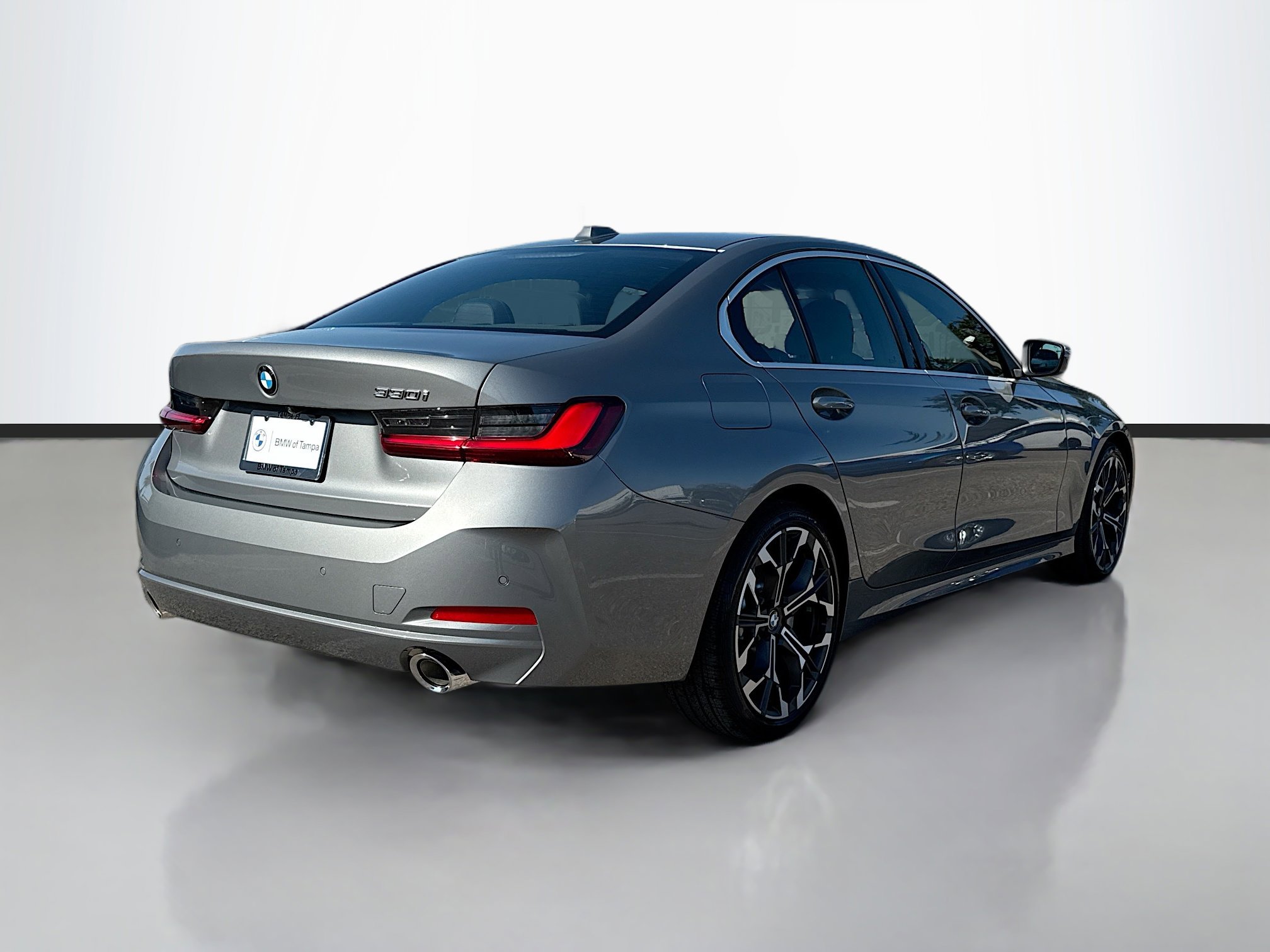 New 2026 BMW 330i Sedan w/ Convenience Package image 3