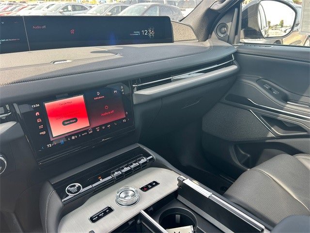 New 2025 Lincoln Navigator Reserve w/ Jet Appearance Package image 44