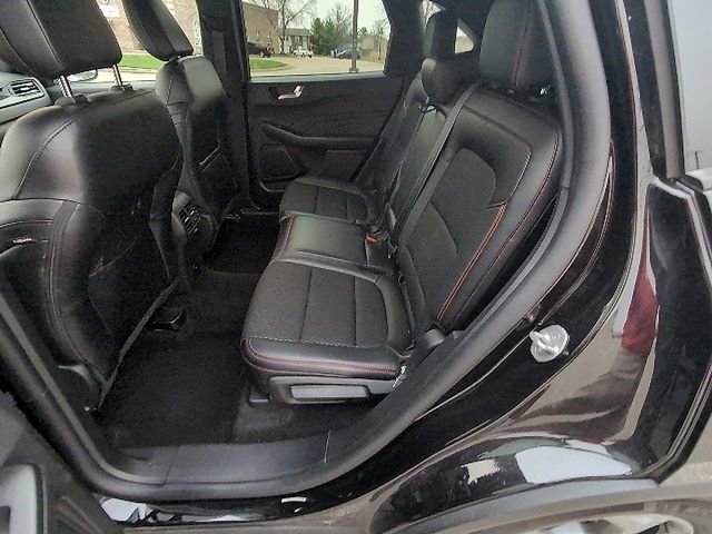 Used 2025 Ford Escape ST-Line image 23