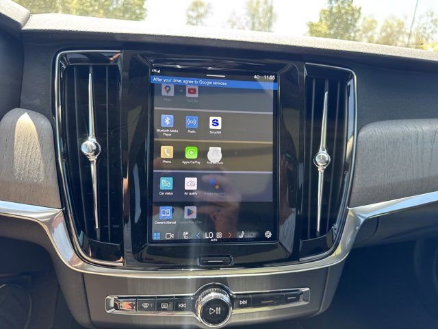 New 2025 Volvo V90 B6 Cross Country Plus w/ Protection Package Premier image 29