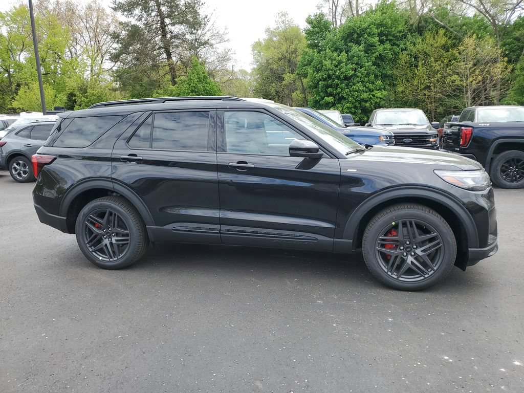 New 2026 Ford Explorer ST-Line w/ ST-Line Street Pack AWD/4WD image 44
