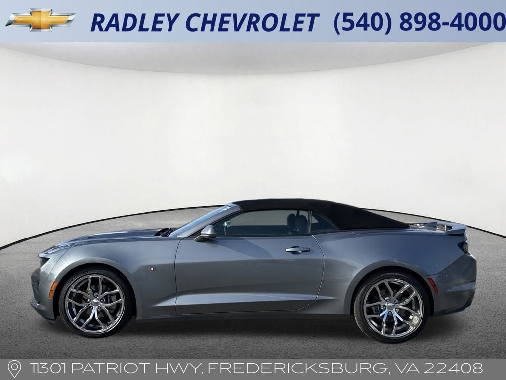 Used 2019 Chevrolet Camaro LT image 2